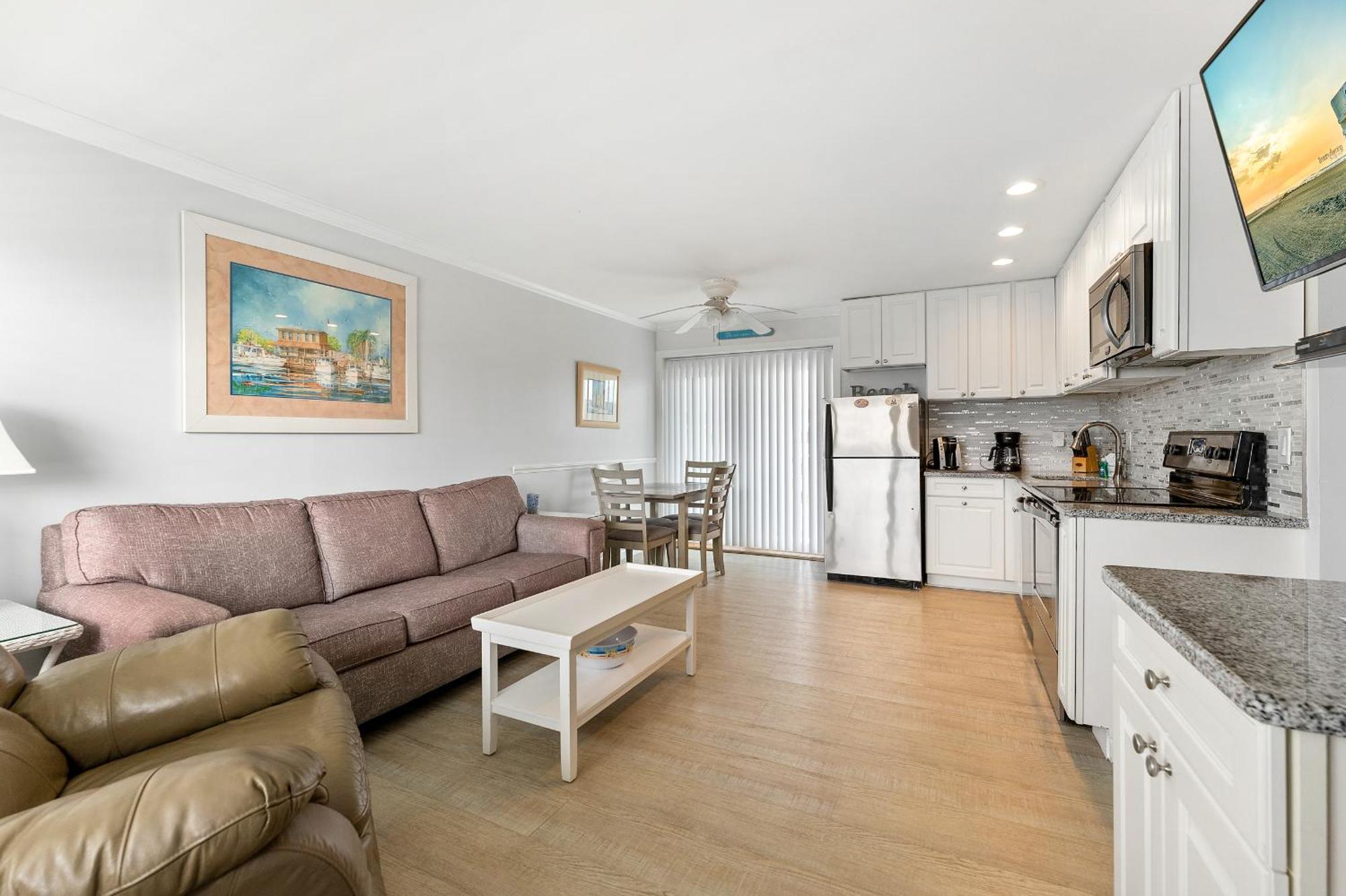 Beachcomber Resort Avalon Eksteriør bilde