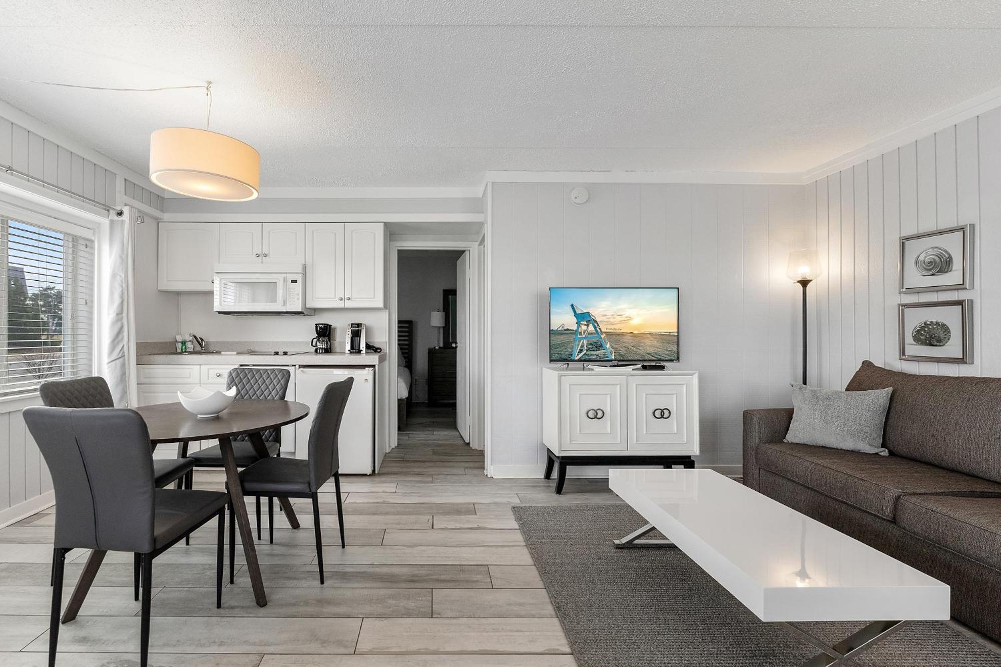 Beachcomber Resort Avalon Eksteriør bilde